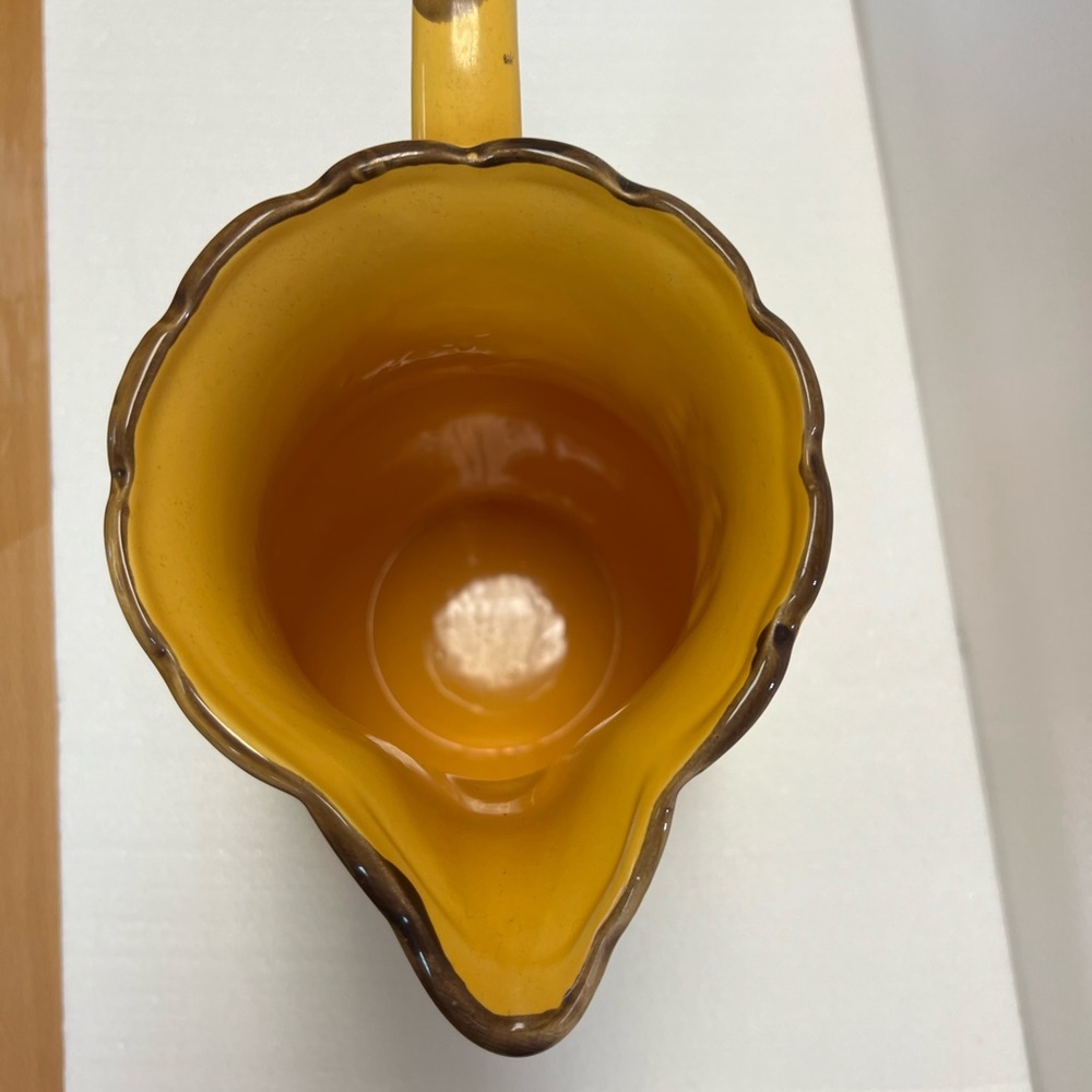 Yellow Pitcher - Picture 3 of 5
